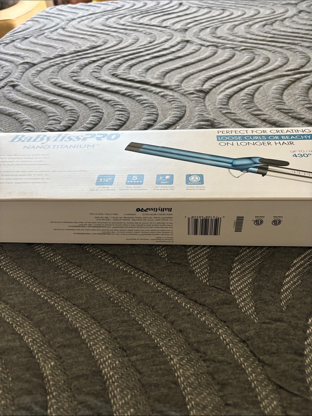 BaBylissPRO Nano Titanium extended barrel Curling Iron in Blue and Silver - Picture 4 of 5